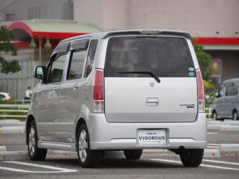 WAGON R