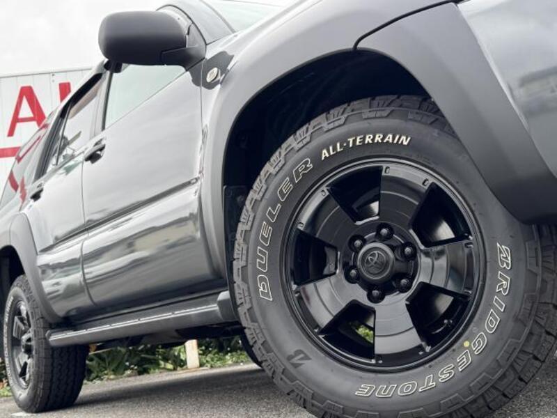 HILUX SURF