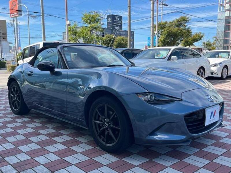 ROADSTER