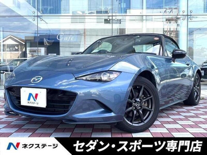 ROADSTER-0