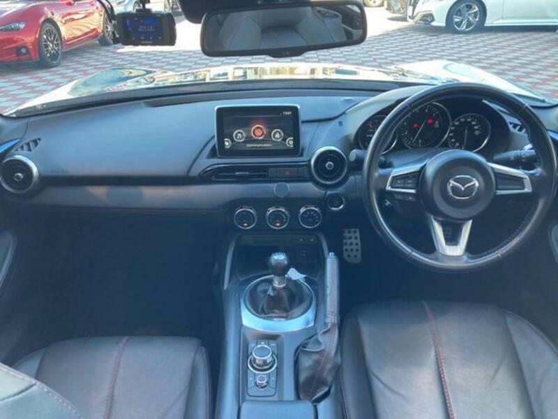 ROADSTER