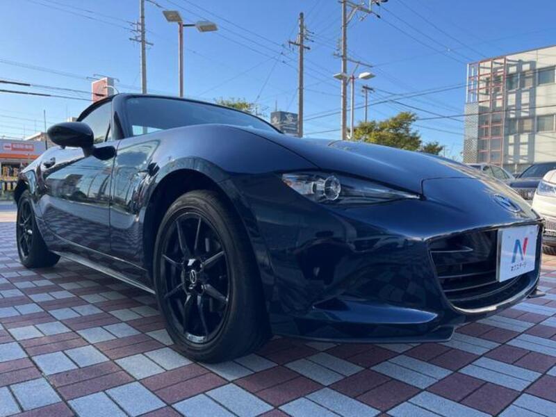 ROADSTER