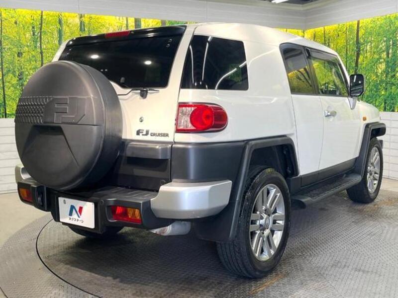 FJ CRUISER