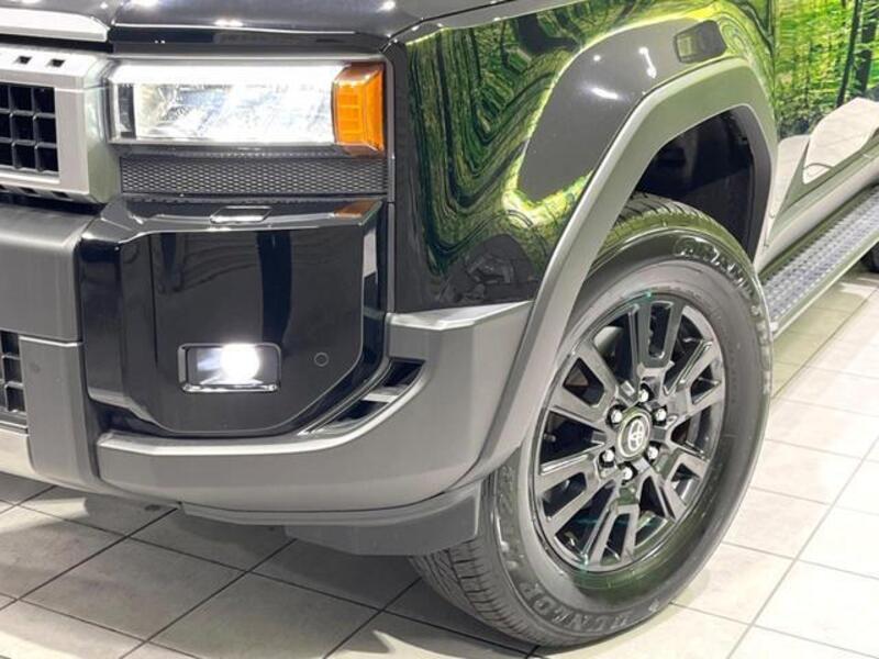 LAND CRUISER 250
