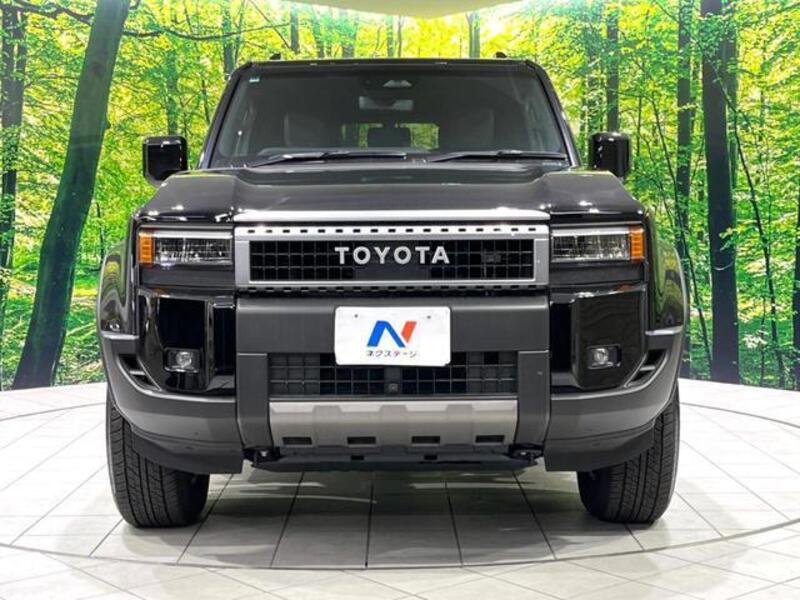 LAND CRUISER 250