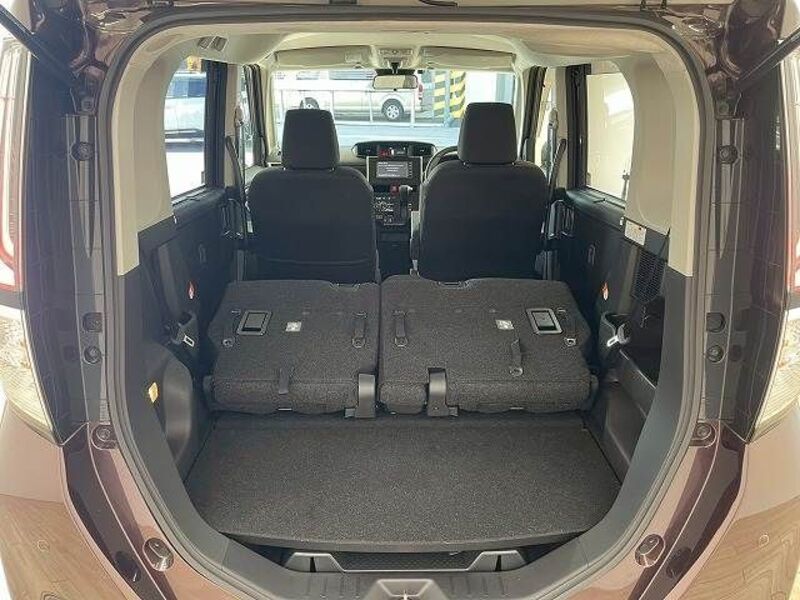 ROOMY