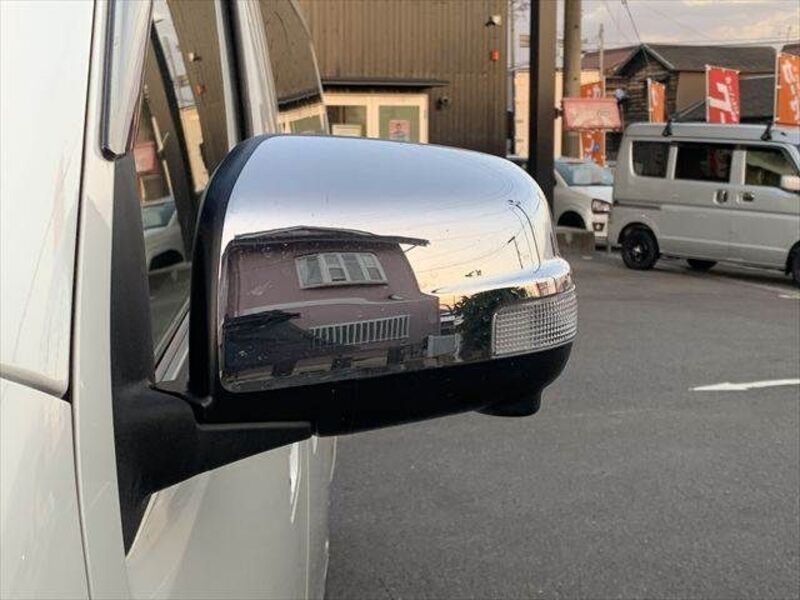 NV350 CARAVAN