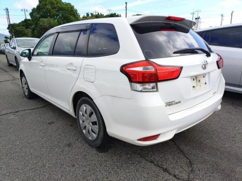 COROLLA FIELDER