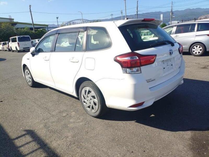 COROLLA FIELDER