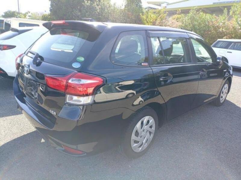 COROLLA FIELDER