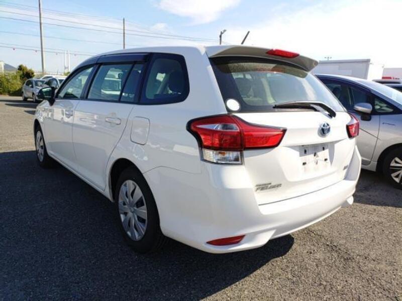 COROLLA FIELDER