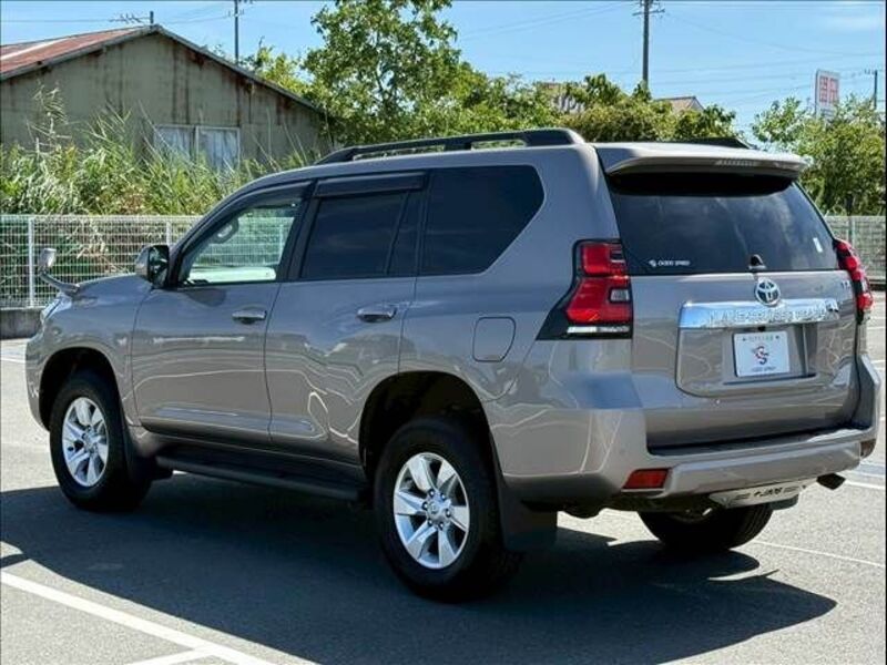 LAND CRUISER PRADO