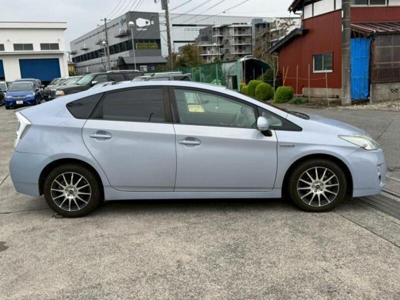 PRIUS