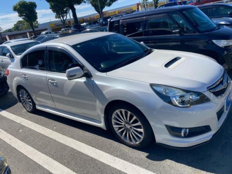 LEGACY B4