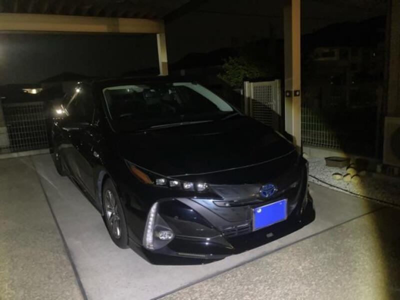 PRIUS PHV