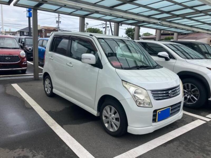 WAGON R