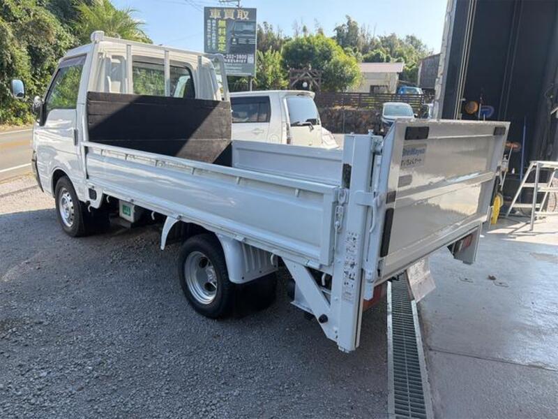 DELICA TRUCK