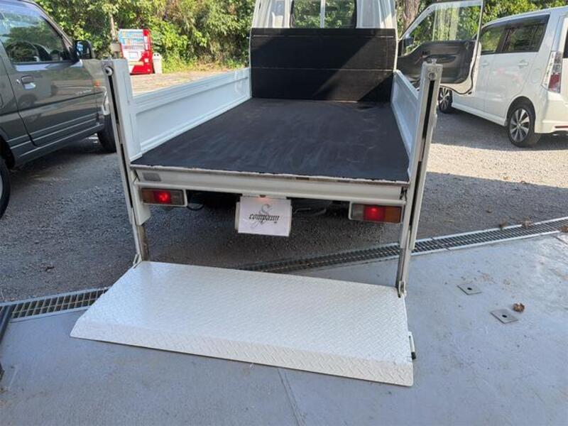 DELICA TRUCK