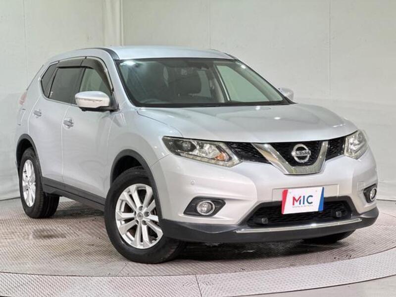 X-TRAIL