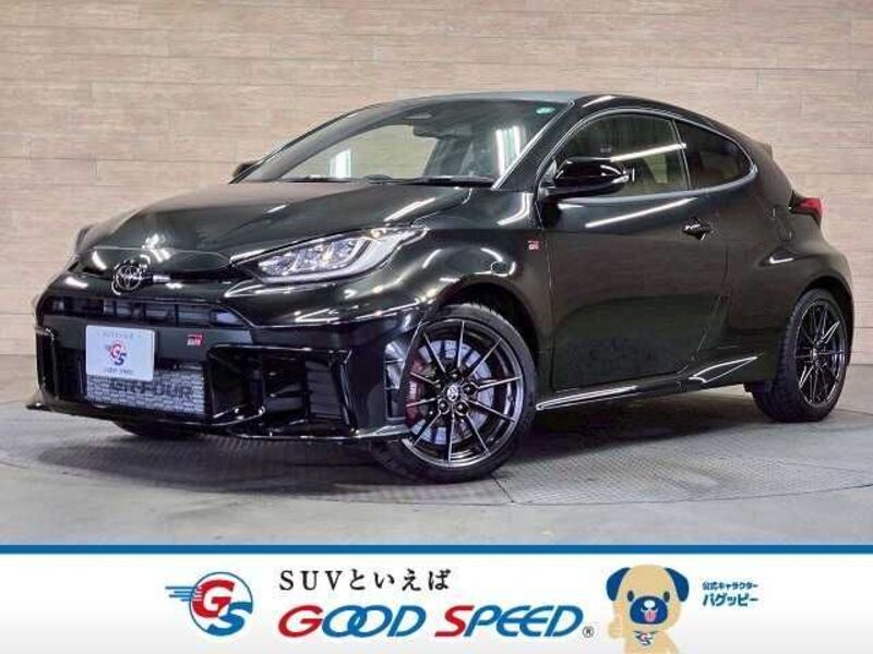 GR YARIS-0