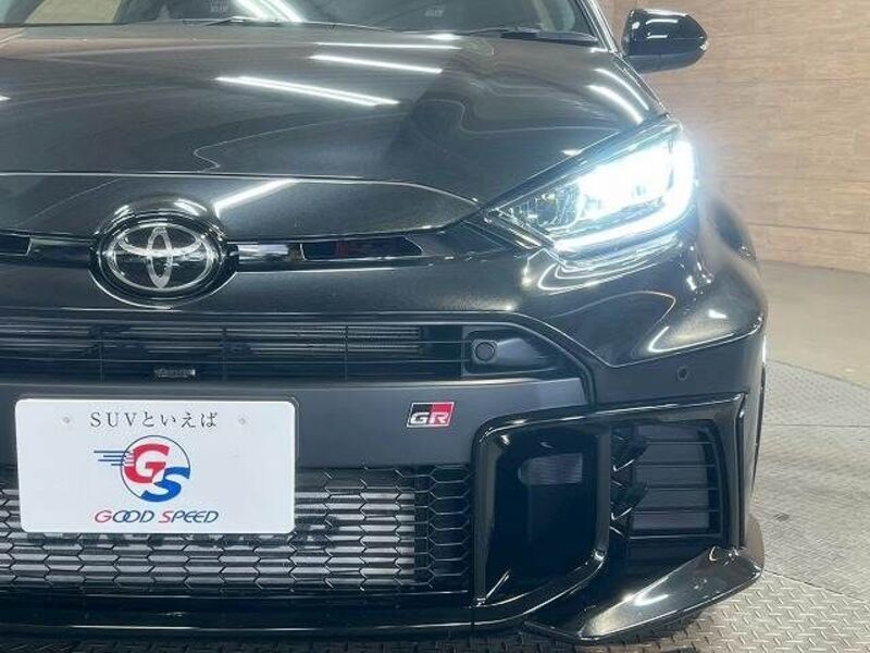 GR YARIS