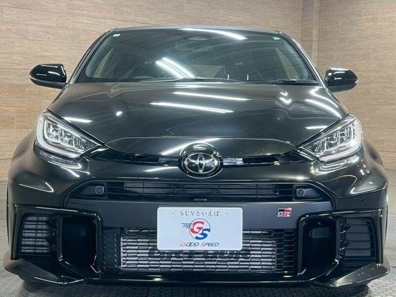 GR YARIS