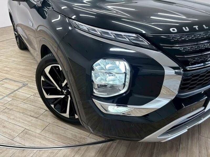 OUTLANDER PHEV