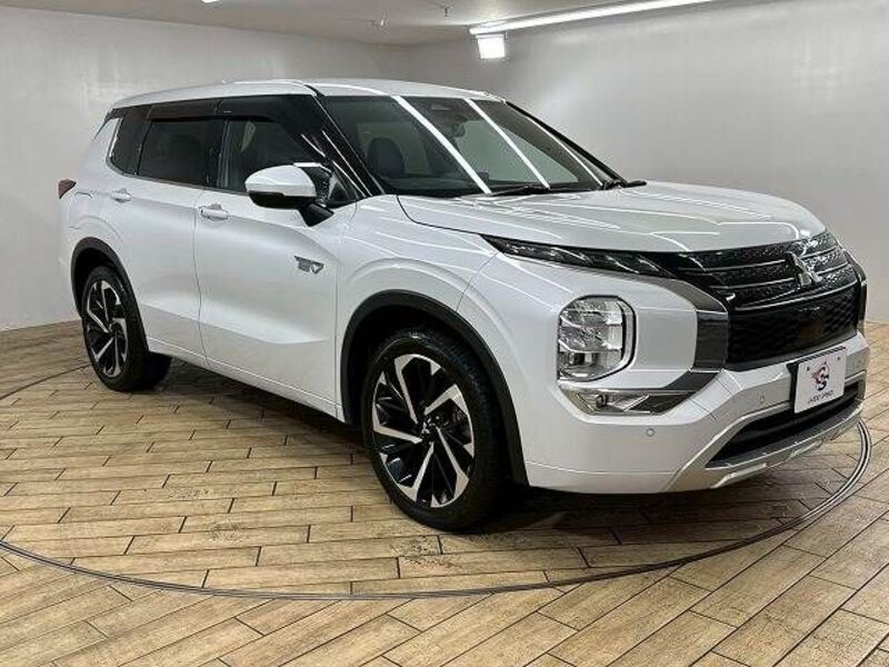 OUTLANDER PHEV