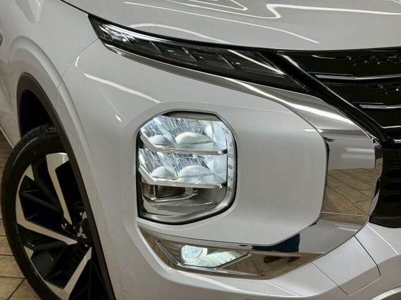 OUTLANDER PHEV