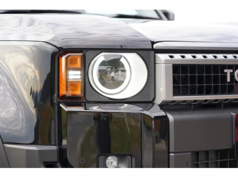 LAND CRUISER 250