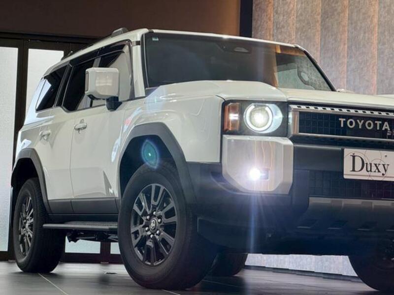 LAND CRUISER 250