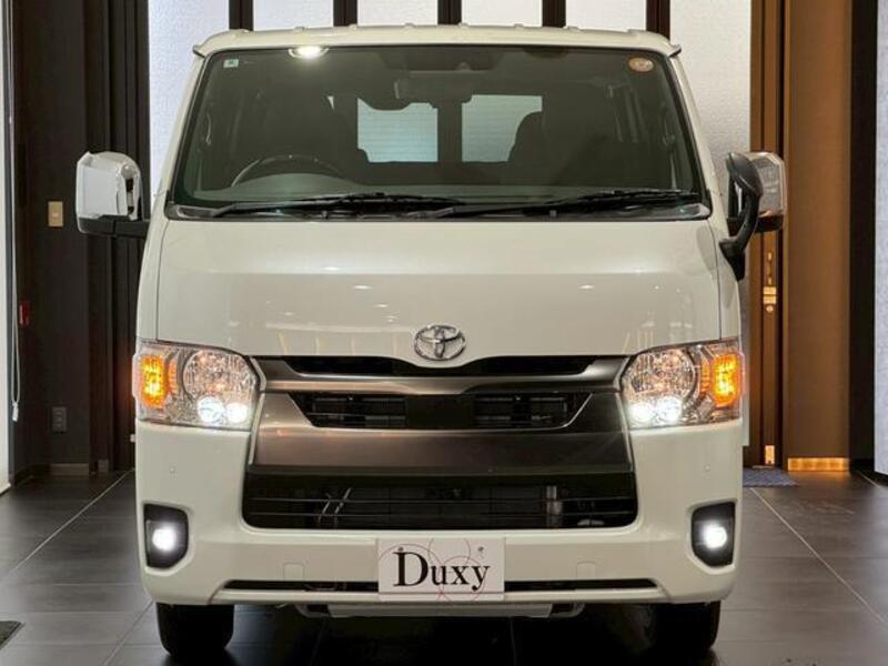 HIACE VAN