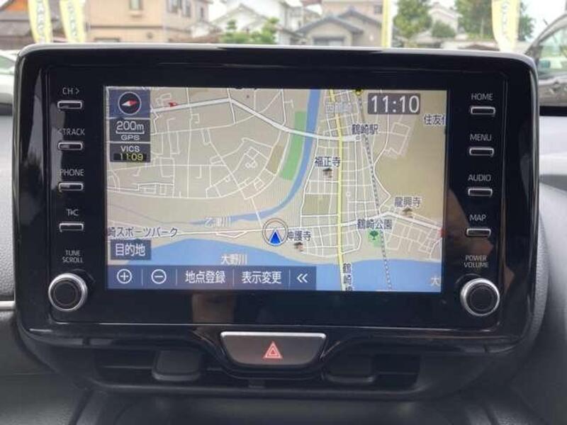 YARIS CROSS