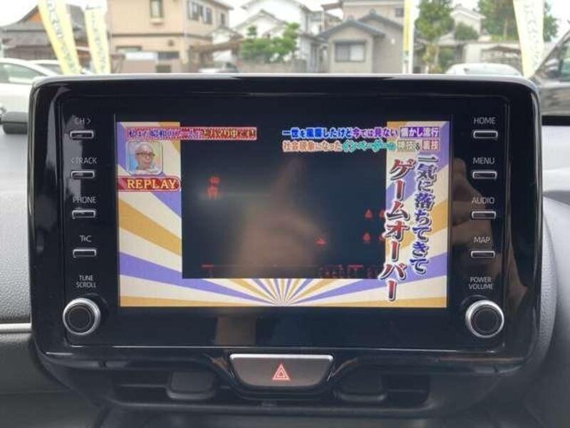 YARIS CROSS