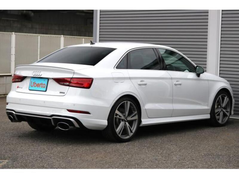 RS3