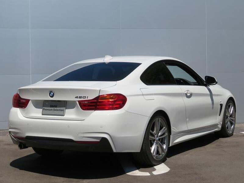 4 SERIES