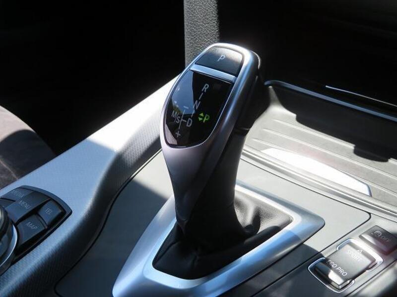 4 SERIES