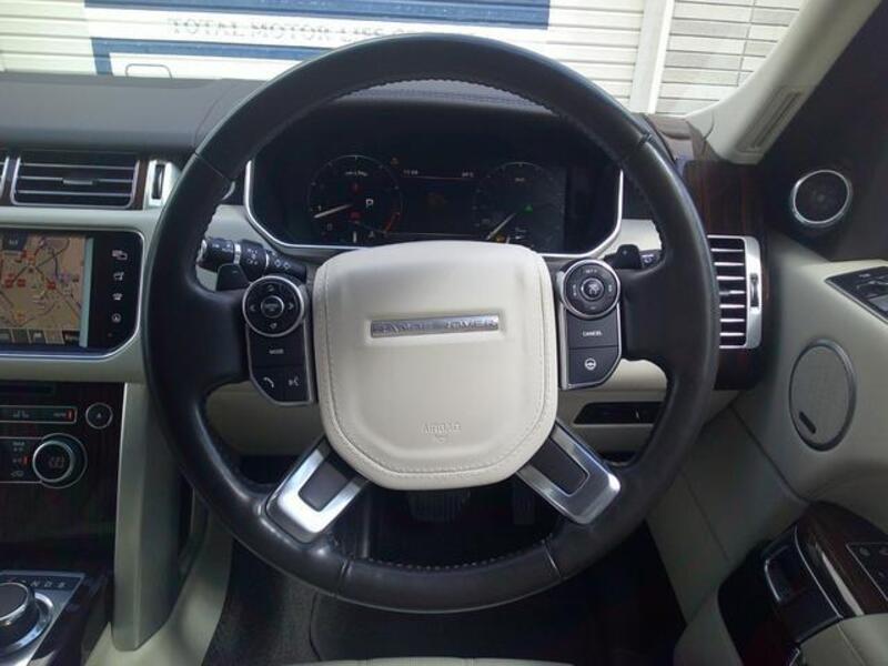 RANGE ROVER