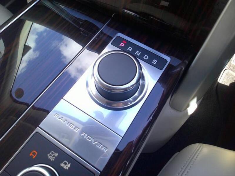 RANGE ROVER