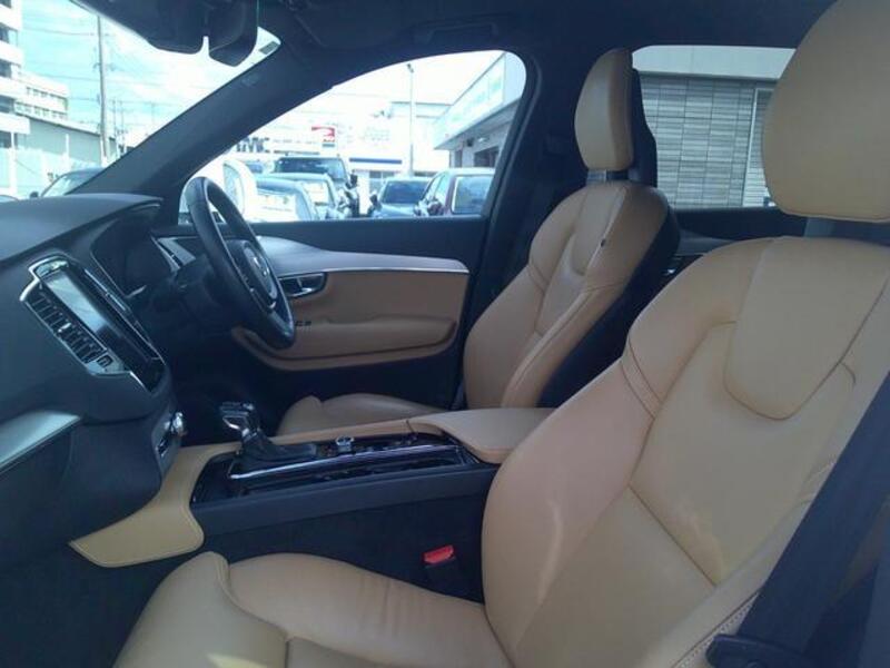 XC90