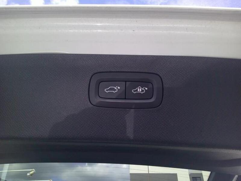 XC90