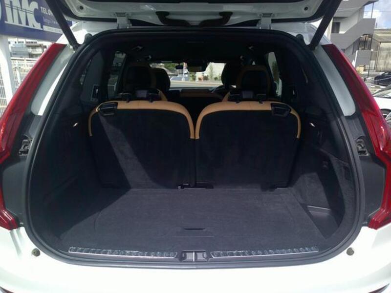 XC90