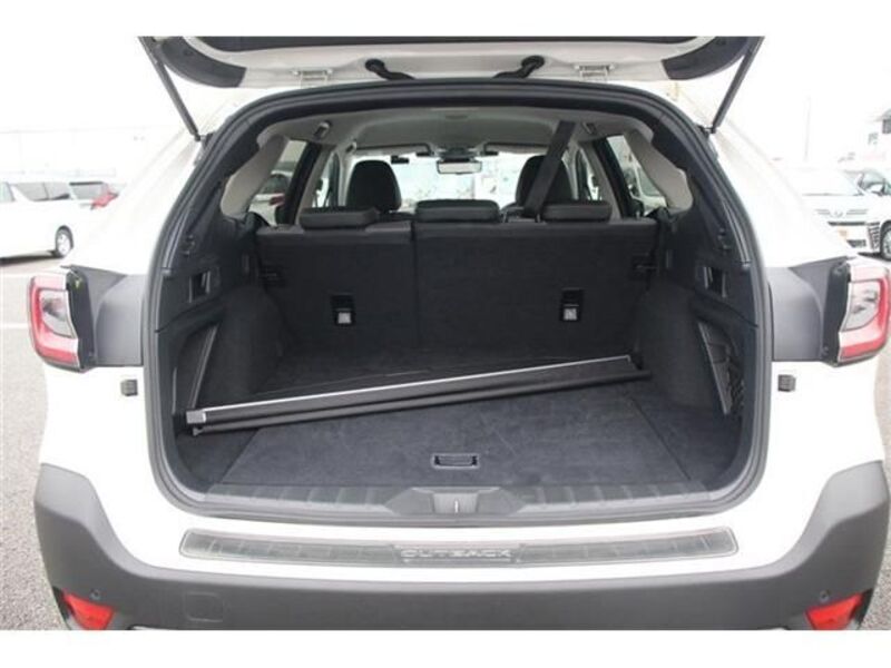LEGACY OUTBACK