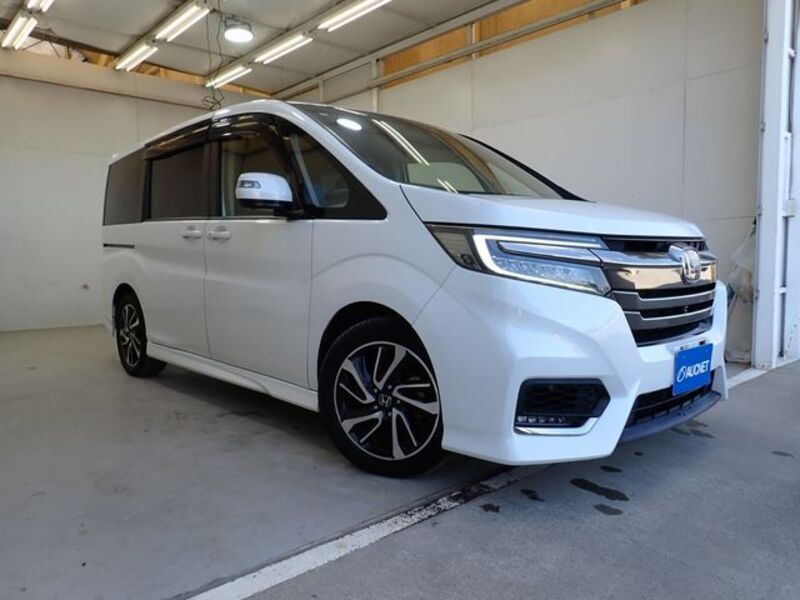 HONDA STEPWAGON SPADA