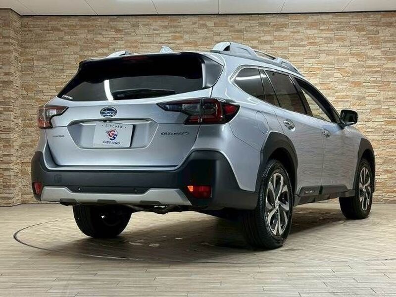 LEGACY OUTBACK