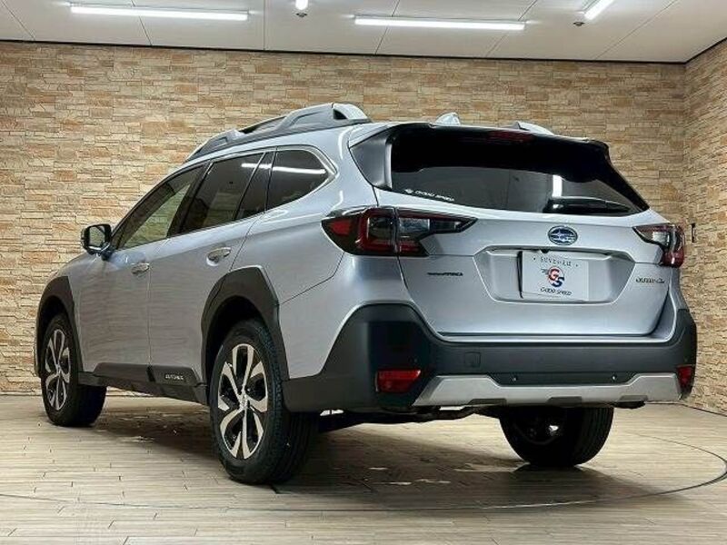 LEGACY OUTBACK