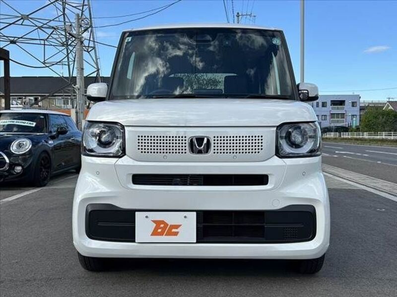 N BOX