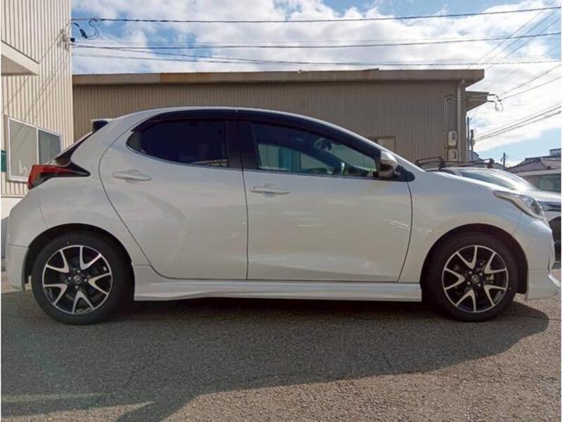 YARIS