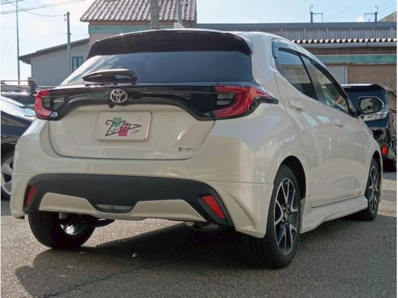 YARIS
