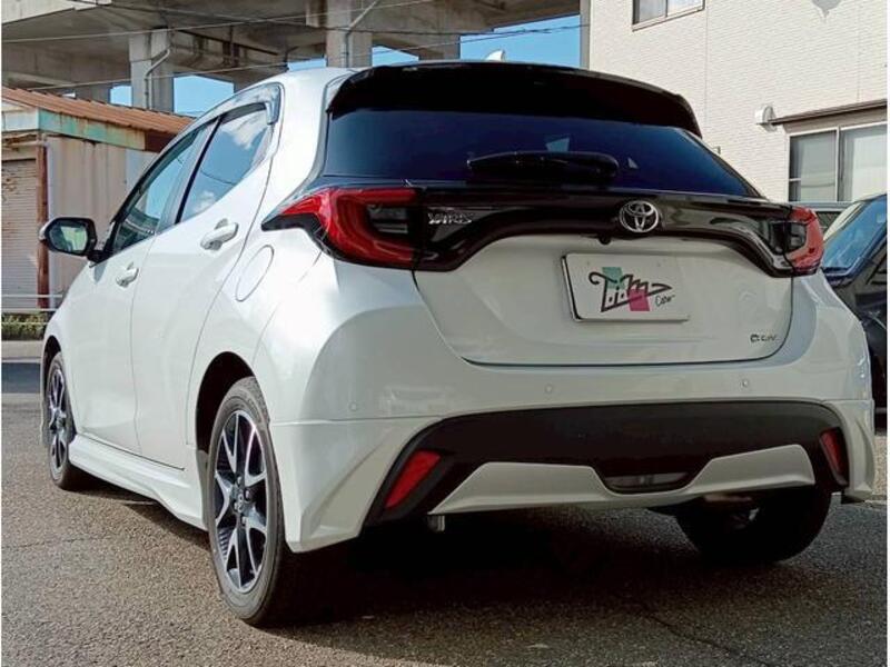 YARIS